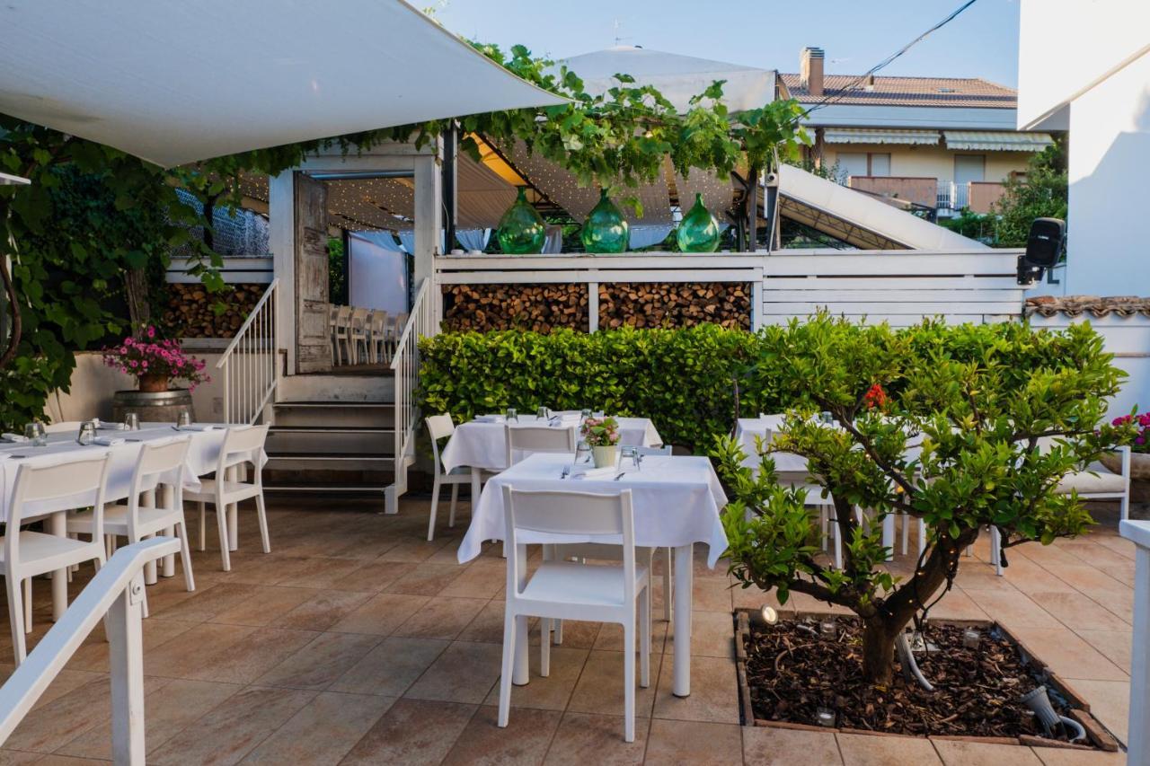 La Taverna Antica Rooms 페스카라 외부 사진